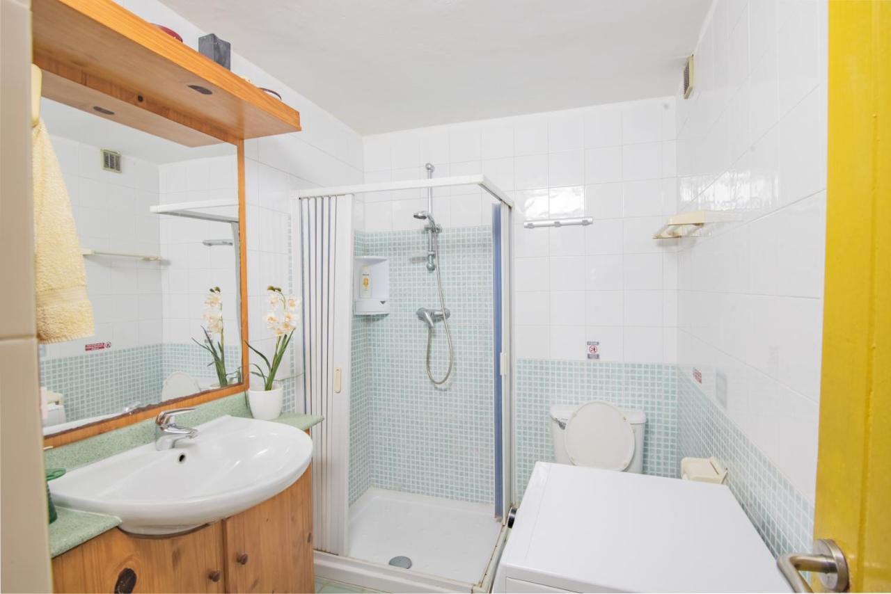 Central Villa Flatlet With Pool - Free Parking And Wifi Lija 외부 사진