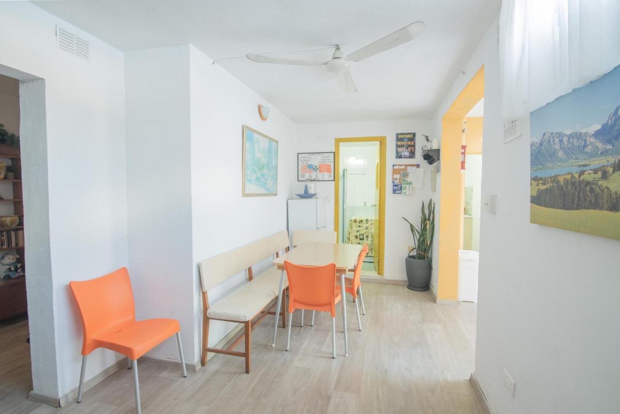 Central Villa Flatlet With Pool - Free Parking And Wifi Lija 외부 사진