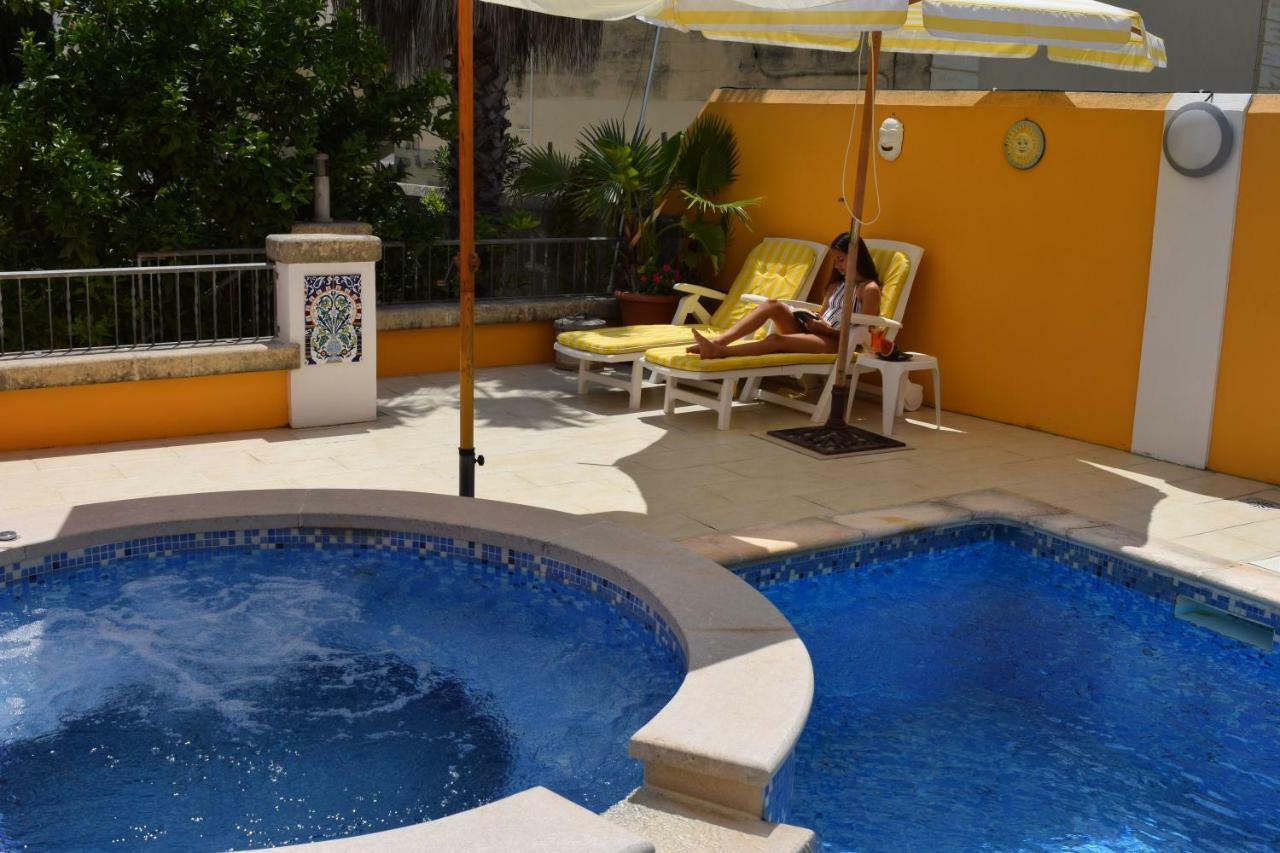 Central Villa Flatlet With Pool - Free Parking And Wifi Lija 외부 사진